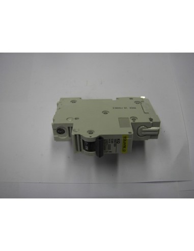 Square D KQ 10C 120 C32Amp MCB 10ka 