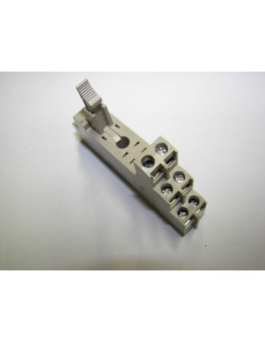 Omron P2RF-08-E Relay Base 8pin