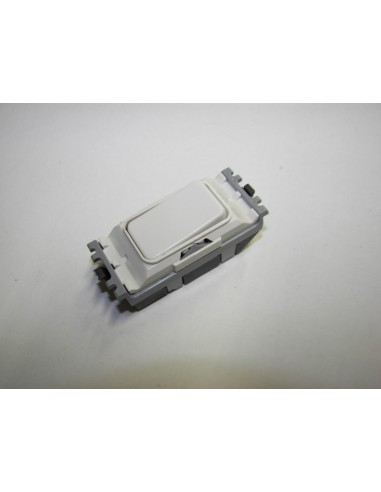 MK K4881WHI 10amp sp 1 way switch