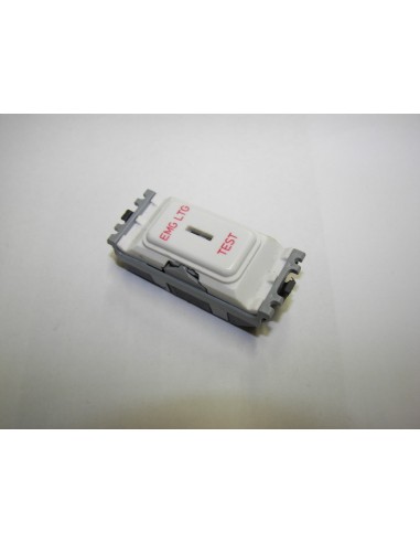 MK K4917ELWHI Key Switch Double Pole