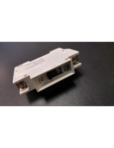 MK LN5932 1 Pole 32amp Type 2 MCB...