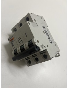 Merlin Gerlin 25680 3 pole...